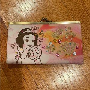 Disney Couture Snow white wallet